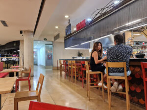 Restaurante Japonés - MOMIJI ATELIER
