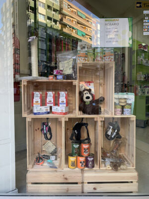 Interzoo Cardenal Benlloch - Valencia   Peluquería Canina Productos para mascotas Comprar pienso para perros y gatos