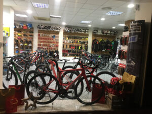 Tot Bikers - Tienda y taller de patinetes eléctricos y bicicletas