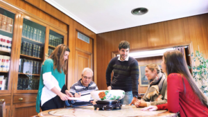 FINANCA S.A. Valencia. Prestamos Personales e Hipotecas. Entidad Financiera