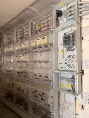 Montajes Eléctricos José Contreras S L