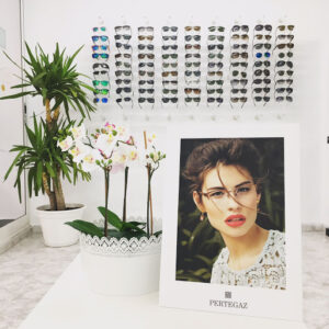 Opticas Valencia - Gafas Progresivas - Gafas de Sol - Lentillas - Líquidos - Óptica Santander