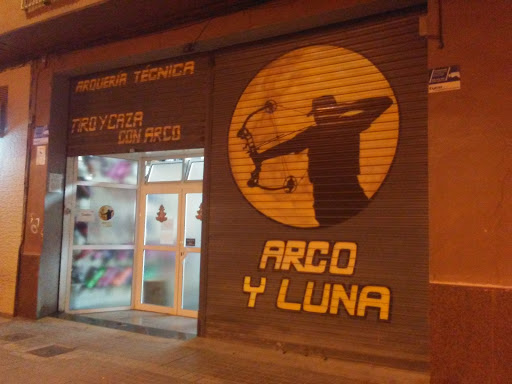 Arco y Luna