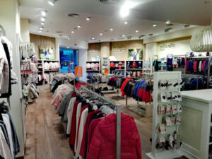 Mayoral - Tienda de Ropa Infantil y para Bebés