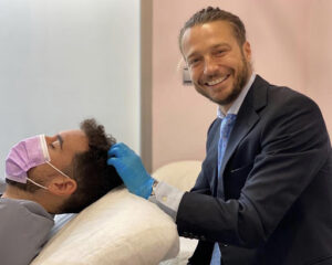 CLÍNICA DR MARCO ROMAGNOLI / INJERTO CAPILAR Y MEDICINA ESTÉTICA VALENCIA