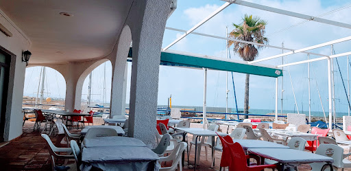 Club Nautico De Oliva Restaurante