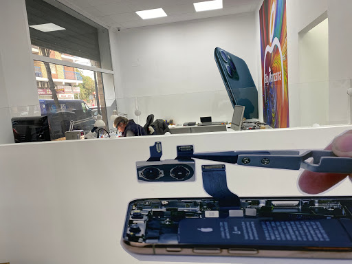 Reparación de teléfonos móviles y ordenadores portátiles en Valencia Big Manzana