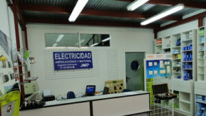 Electricidad JMP, Electricista Instalador Autorizado, Julio Montolio Picón, Servicio de Urgencia 24H