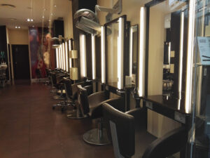 Salón LLONGUERAS Valencia - Peluquería y Estética