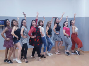 8 Tiempos Escuela de Baile