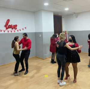 123 y a Bailar