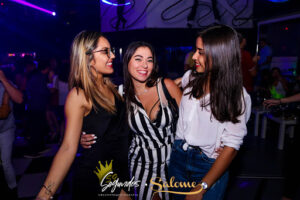 Discoteca latina Salome Valencia