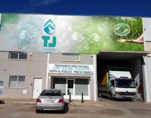 QUIMICAS T. J. S.L.
