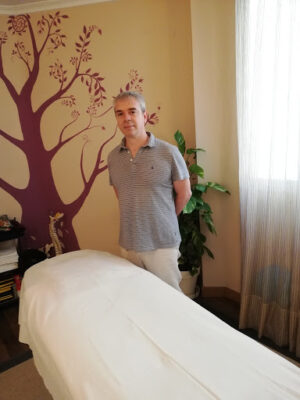 Osteópata Víctor Pérez