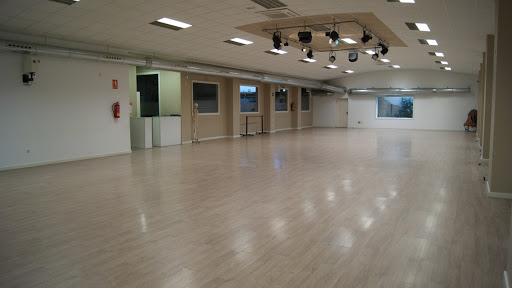 Escuela de Baile Moviments