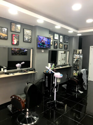 Barberia Black 26