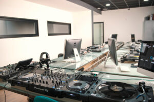 Millenia Estudios