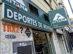 Deportes Aitana Material de montaña en València