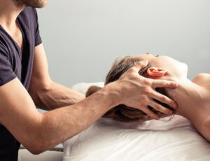 Fisioterapia deportiva, masaje y Terapias naturales - MereuClinics