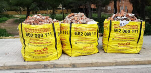 Sácas para escombros con recogida