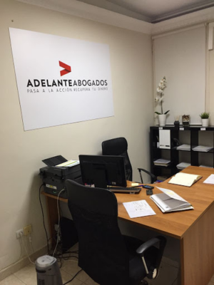 Adelante Abogados